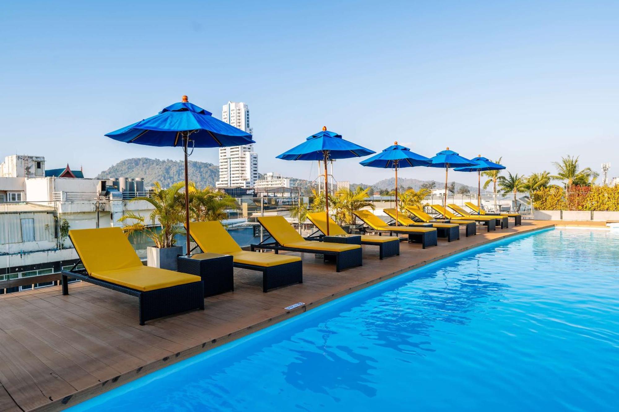 Days Inn By Wyndham Patong Beach Exteriér fotografie