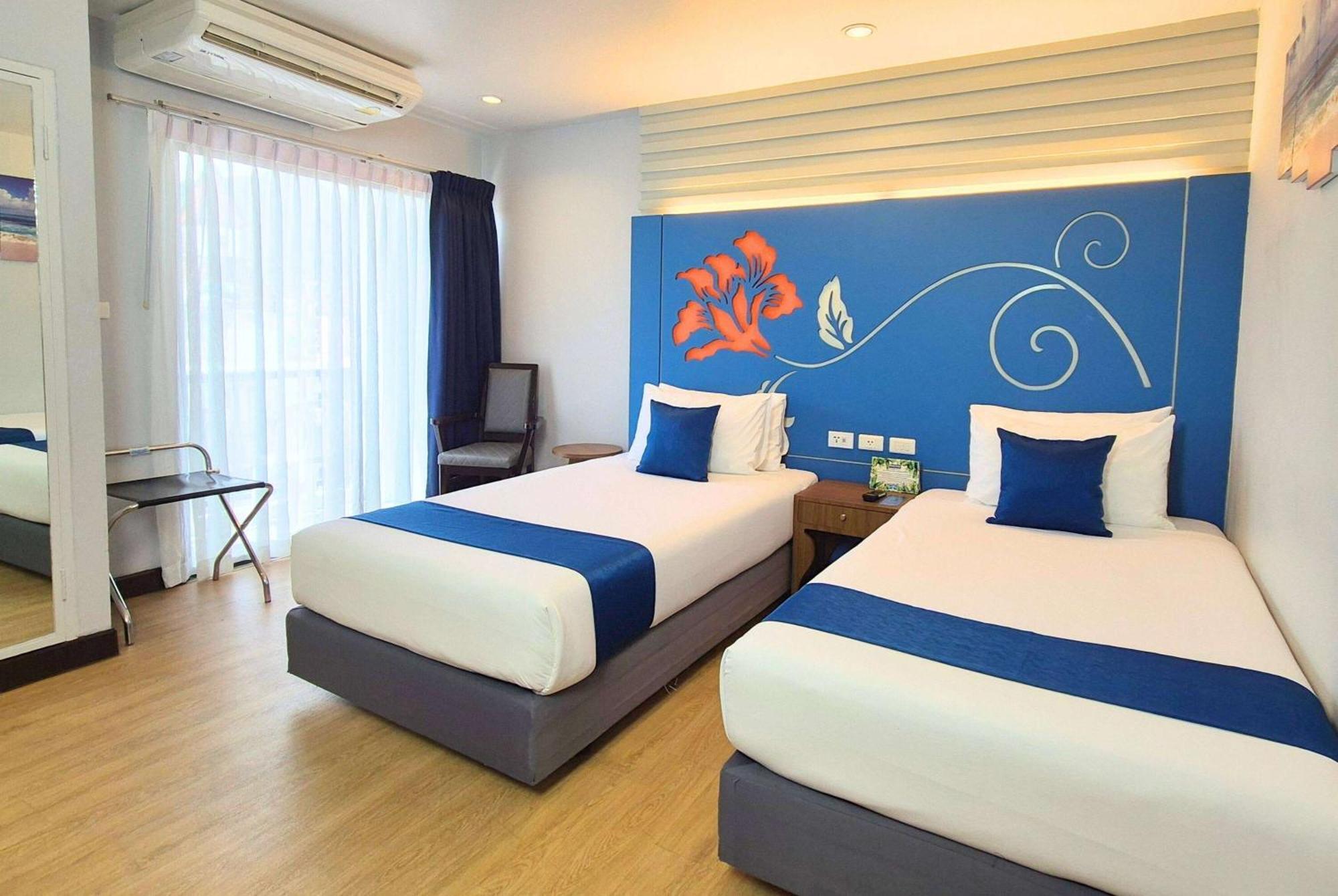 Days Inn By Wyndham Patong Beach Exteriér fotografie