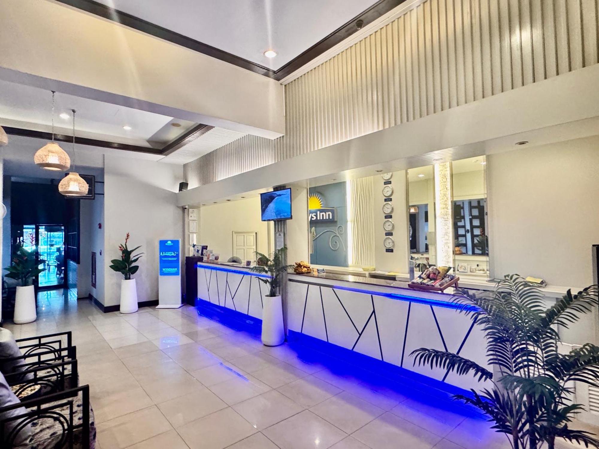 Days Inn By Wyndham Patong Beach Exteriér fotografie