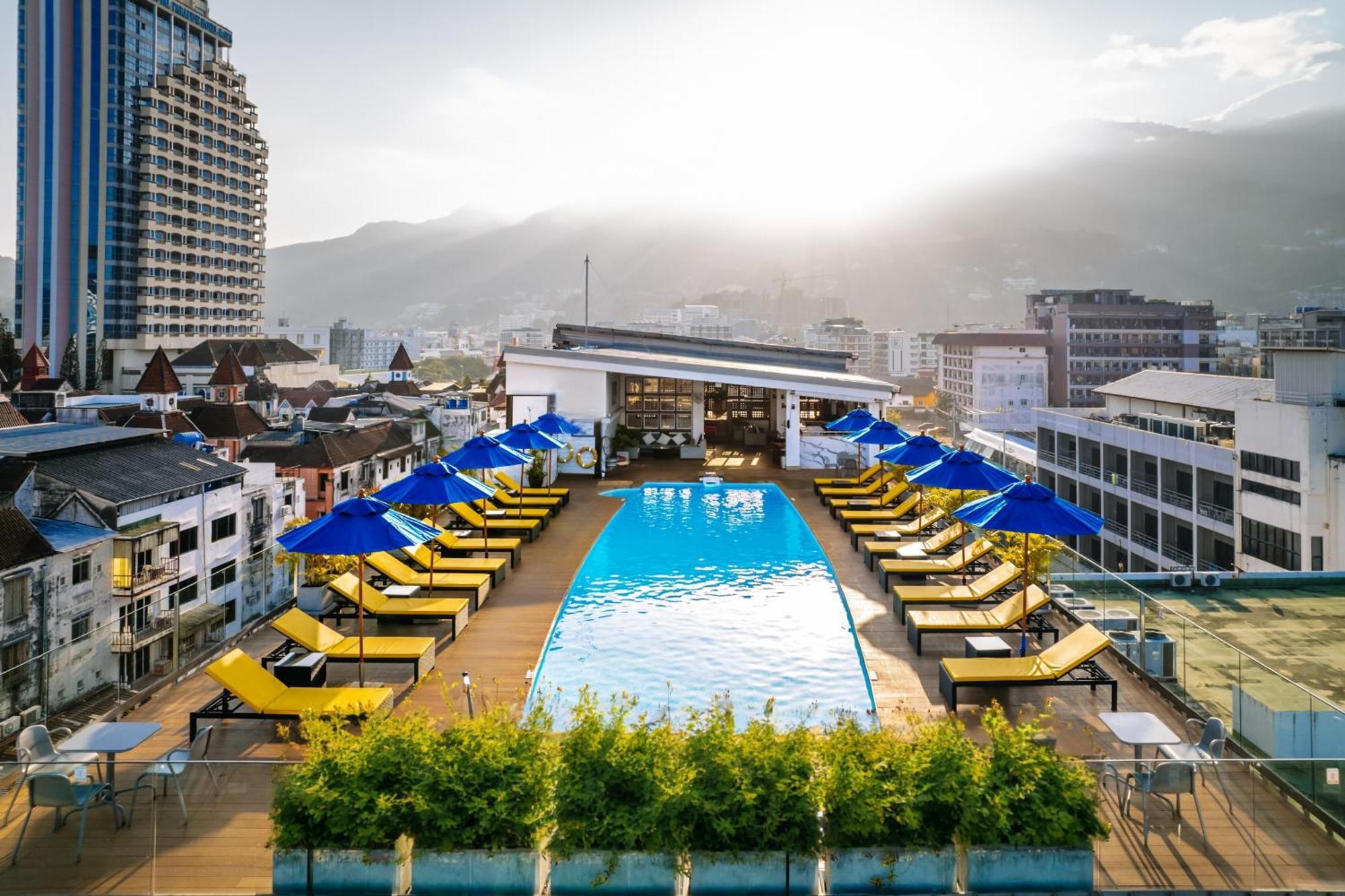 Days Inn By Wyndham Patong Beach Exteriér fotografie