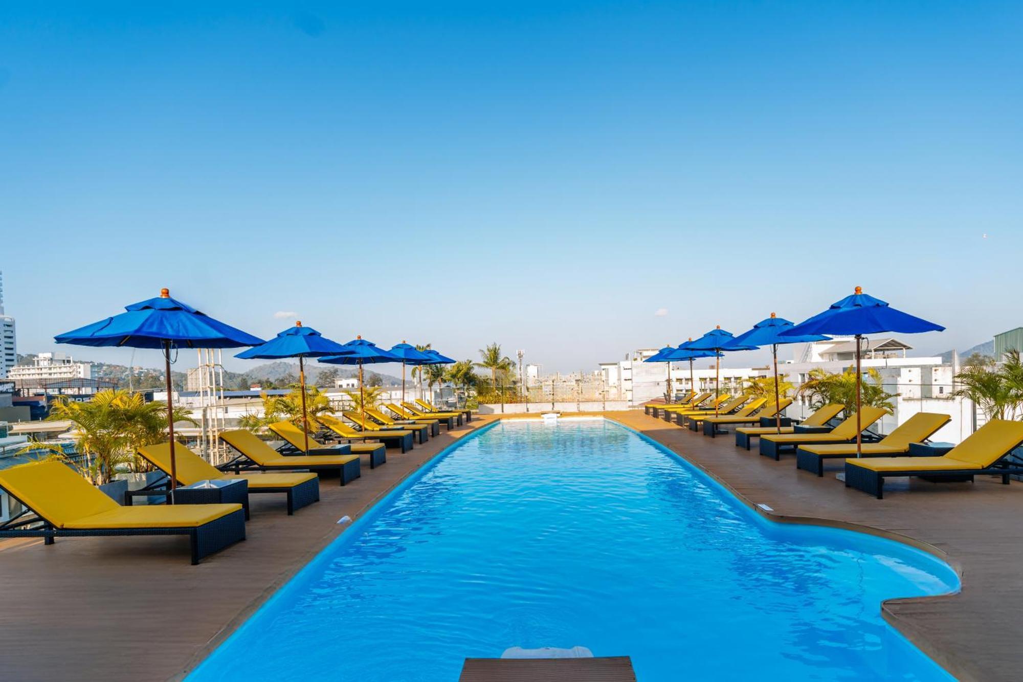Days Inn By Wyndham Patong Beach Exteriér fotografie